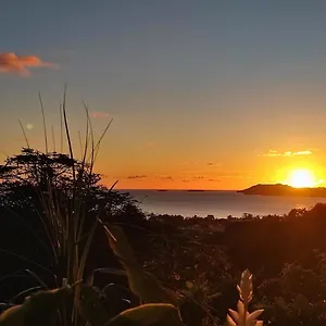 Hébergement de vacances Soleil Levant, Le Robert